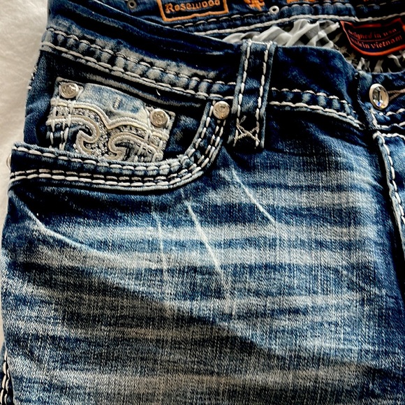 Rock Revival jeans, size 28, stretchy, faded with tears, in perfect condition! - Picture 3 of 8